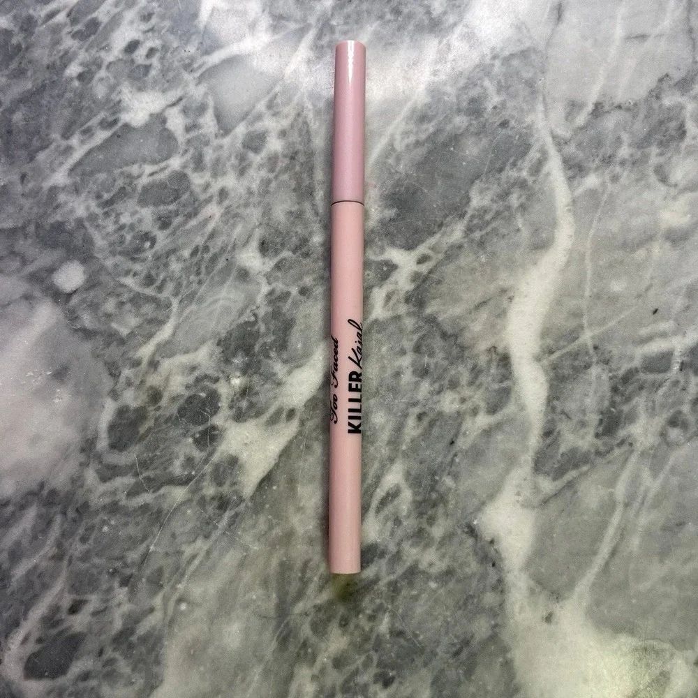 Too Faced Killer Kajal Eyeliner Black